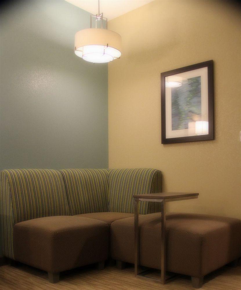 Holiday Inn Express And Suites Schulenburg By Ihg מראה חיצוני תמונה