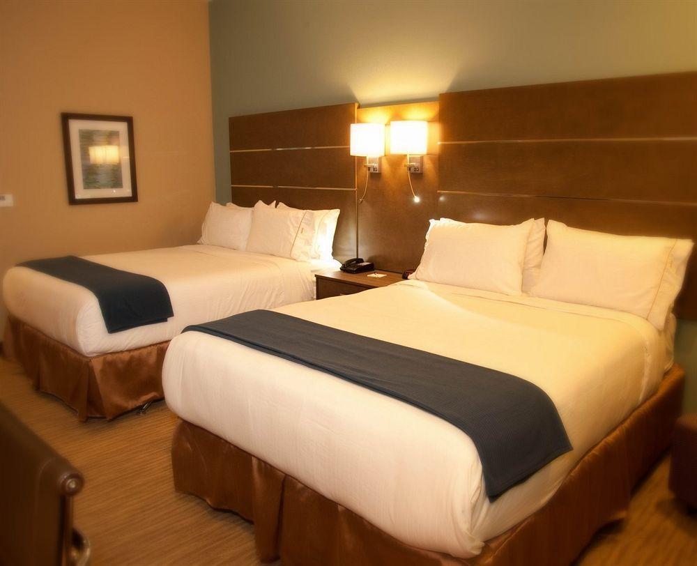 Holiday Inn Express And Suites Schulenburg By Ihg מראה חיצוני תמונה