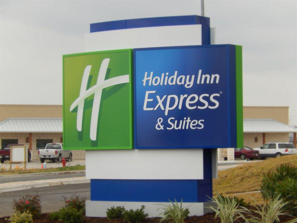 Holiday Inn Express And Suites Schulenburg By Ihg מראה חיצוני תמונה